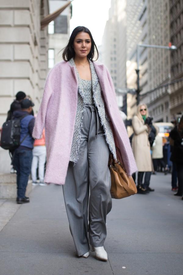 高級灰搭配少女粉既靚麗還很時髦