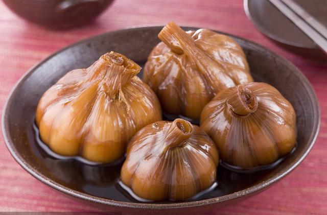 這種不起眼的食物，常吃能穩控血糖，防心血管病！