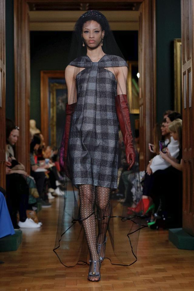 Erdem 2019秋冬系列——宮廷風的複古華麗