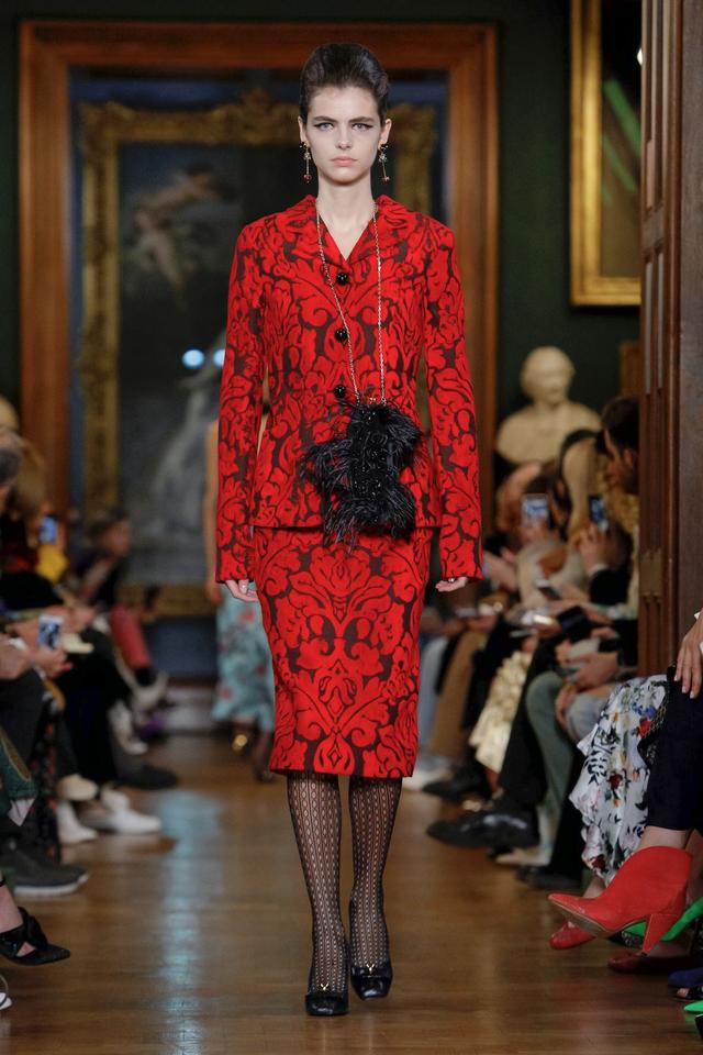 Erdem 2019秋冬系列——宮廷風的複古華麗