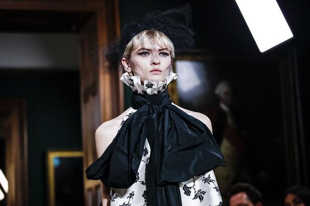 Erdem 2019秋冬系列——宮廷風的複古華麗