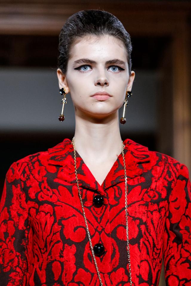 Erdem 2019秋冬系列——宮廷風的複古華麗