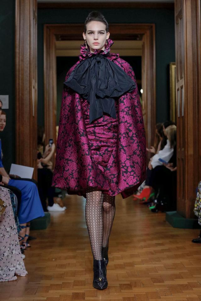 Erdem 2019秋冬系列——宮廷風的複古華麗