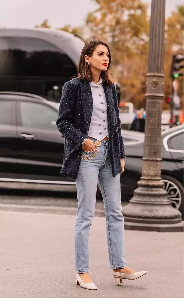 西裝＋牛仔褲，2019開春最時髦搭配！