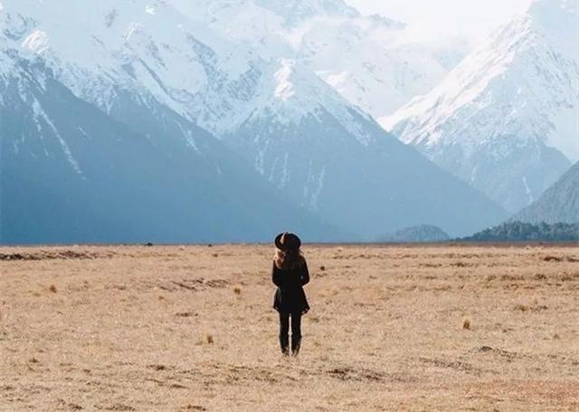 我在等一個人，陪我美麗的老去