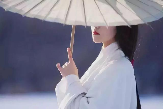 人生：苦樂自渡，冷暖自知