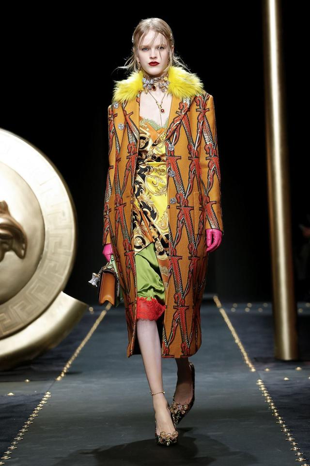 Versace 2019秋冬系列