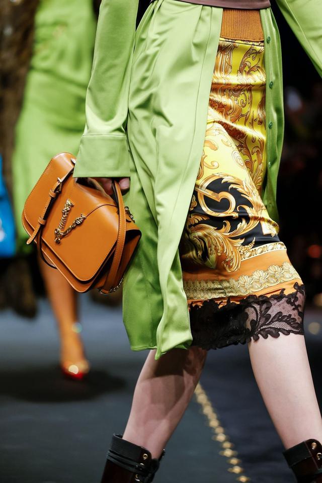 Versace 2019秋冬系列