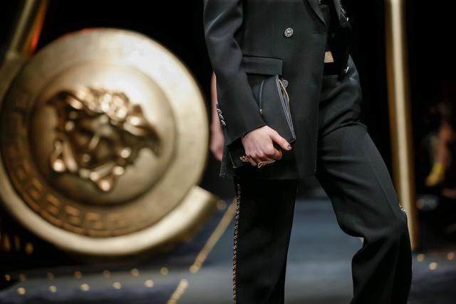 Versace 2019秋冬系列