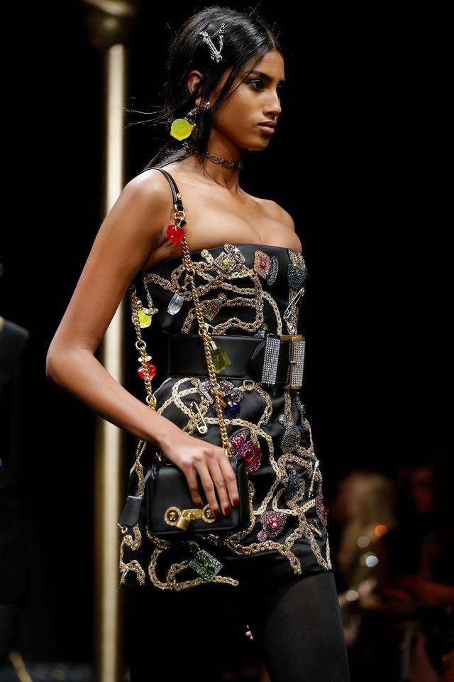 Versace 2019秋冬系列