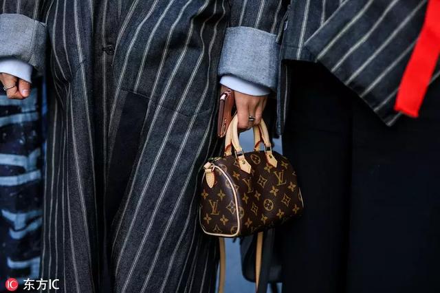 你長大了，LV也不是原來的LV了，它“變得”更年輕了