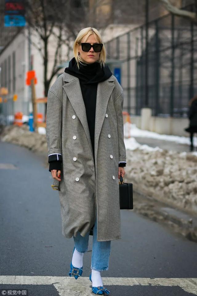 開春最潮風衣已入手,內搭呢?