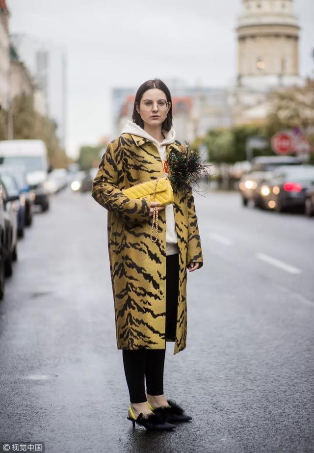 開春最潮風衣已入手,內搭呢?