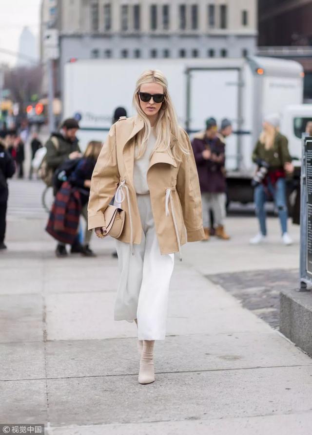 闊腿褲配襪靴,粗短腿的救星