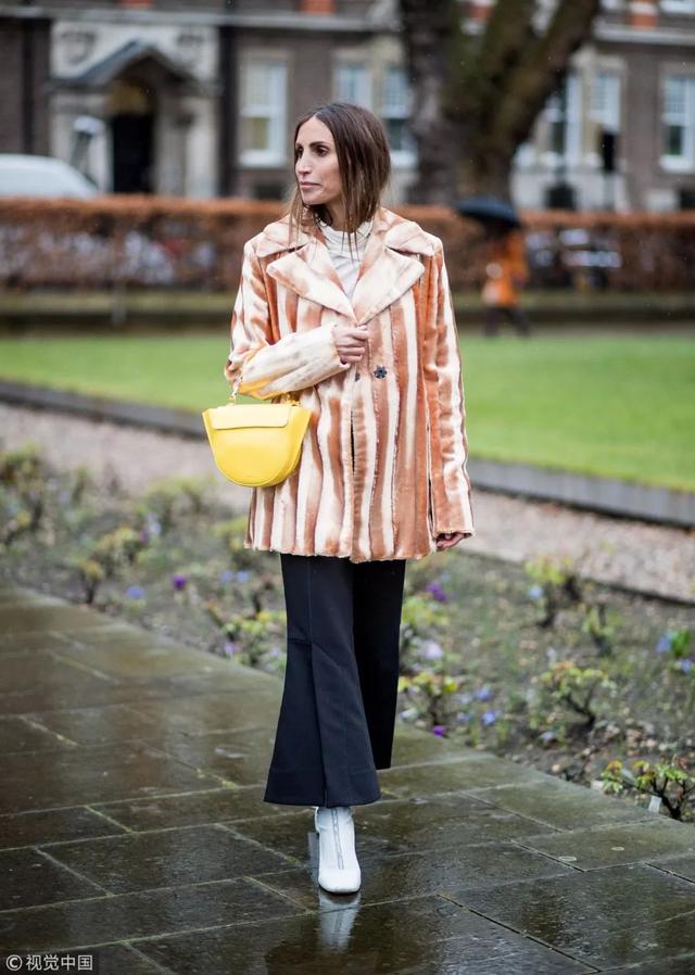 闊腿褲配襪靴,粗短腿的救星