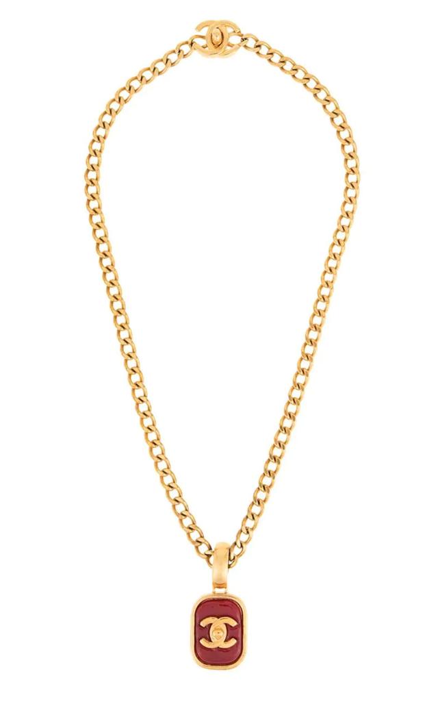 今年最時髦的元素竟然是一條鐵鎖鏈?