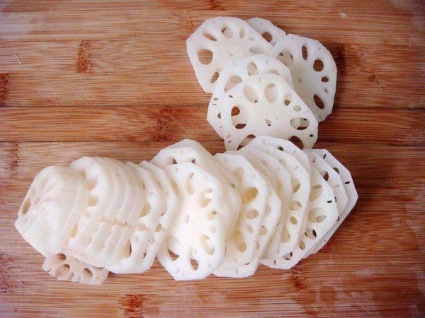 自從學會做這款健康零食，孩子連薯片都戒掉了，片片酥脆太香了