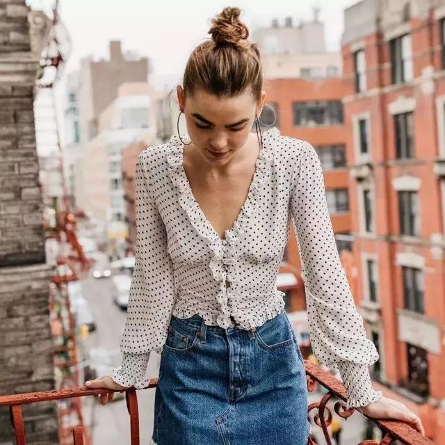 除了白襯衫，還能穿這幾款！ 回頭率100%！