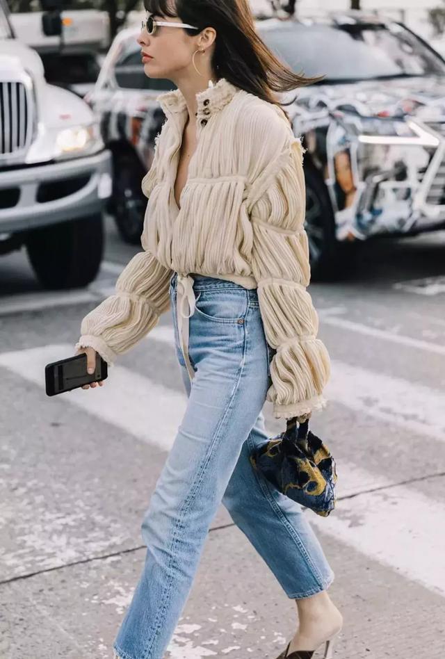 除了白襯衫，還能穿這幾款！ 回頭率100%！