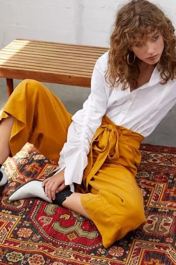 襯衫+闊腿褲，春季顯高又舒適的超美組合！