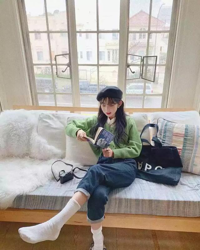 今年流行“ 疊穿”，太洋氣了！