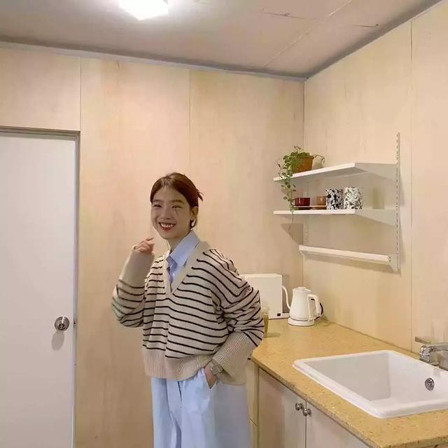 今年流行“ 疊穿”，太洋氣了！