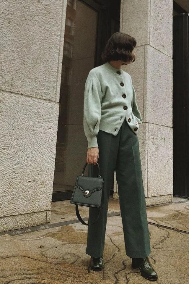 這件“奶奶衫”是2019春夏最火爆款！