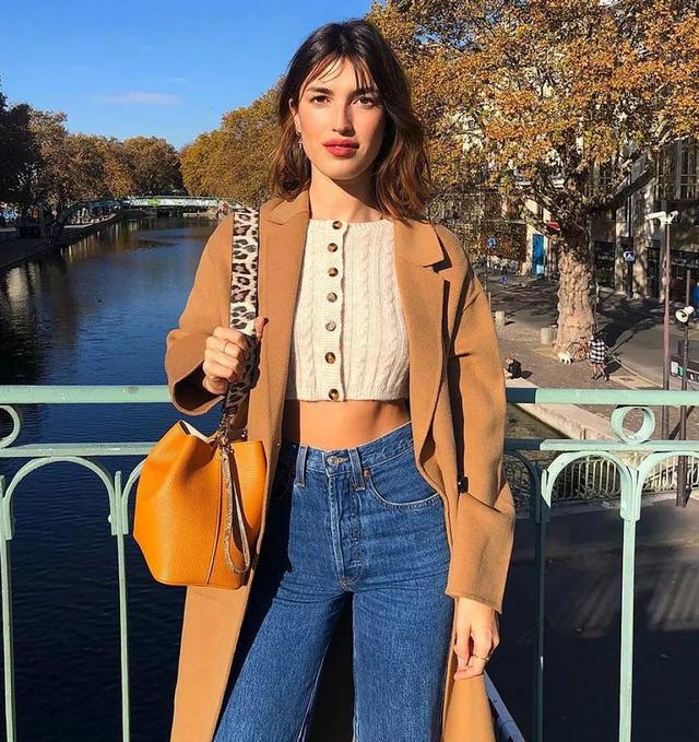 這件“奶奶衫”是2019春夏最火爆款！