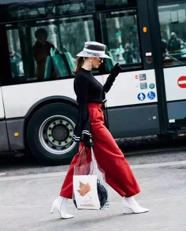 Vincci 情報| 透明元素熱度不減,鞋子包包值得繼續pick