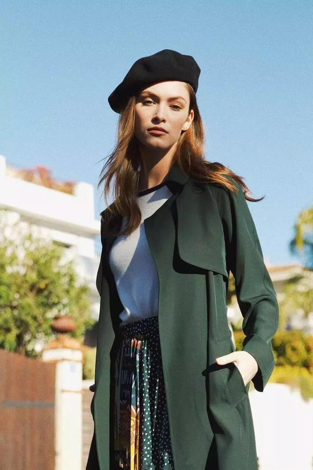 抓緊時間，現在正是穿這件外套的時候！