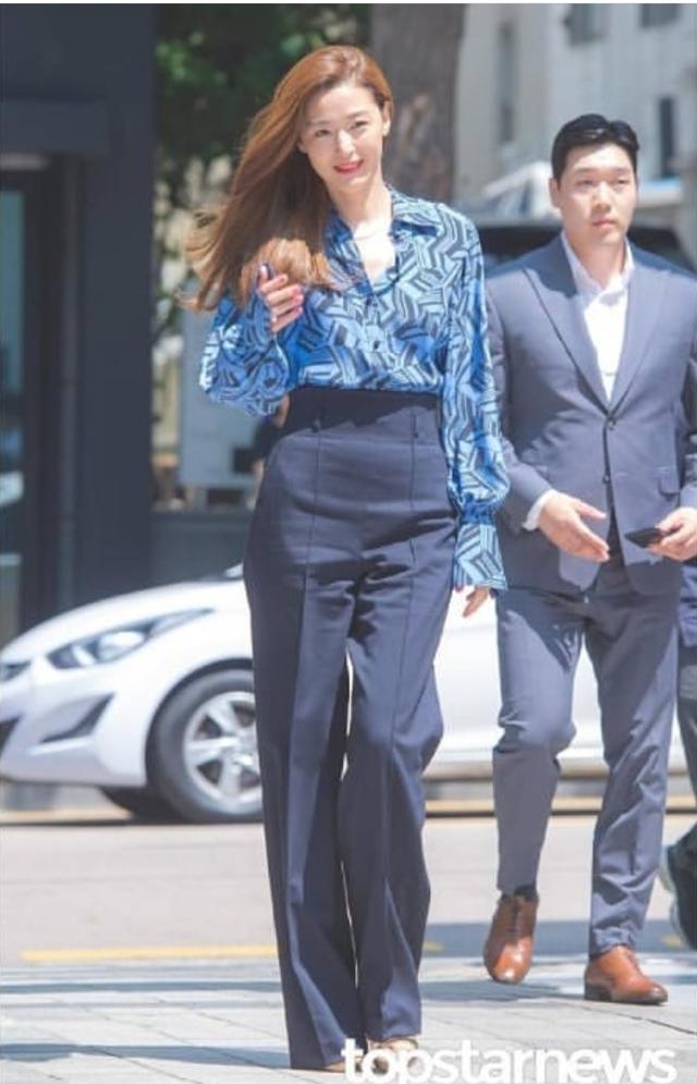 職場穿搭新榜樣，跟全智賢學習三類穿衣風格，輕鬆駕馭職場穿搭