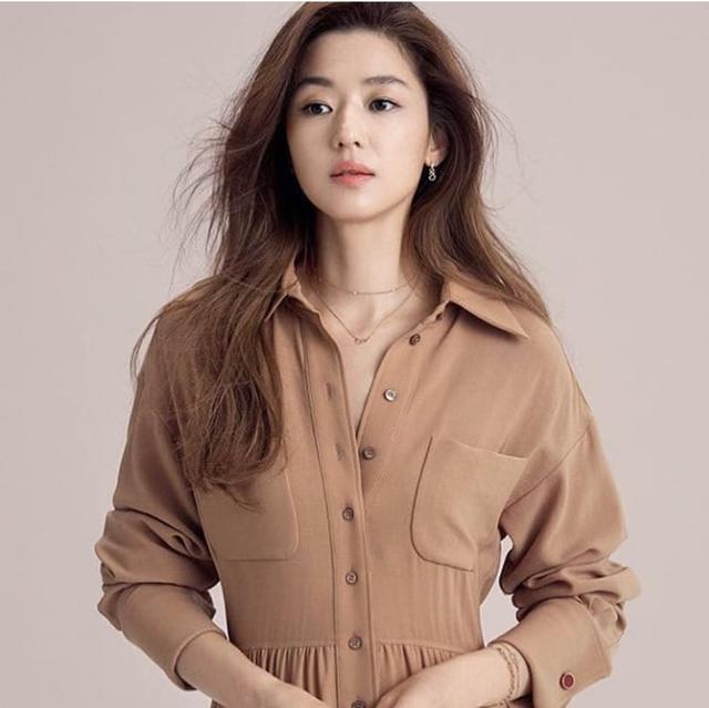 職場穿搭新榜樣，跟全智賢學習三類穿衣風格，輕鬆駕馭職場穿搭