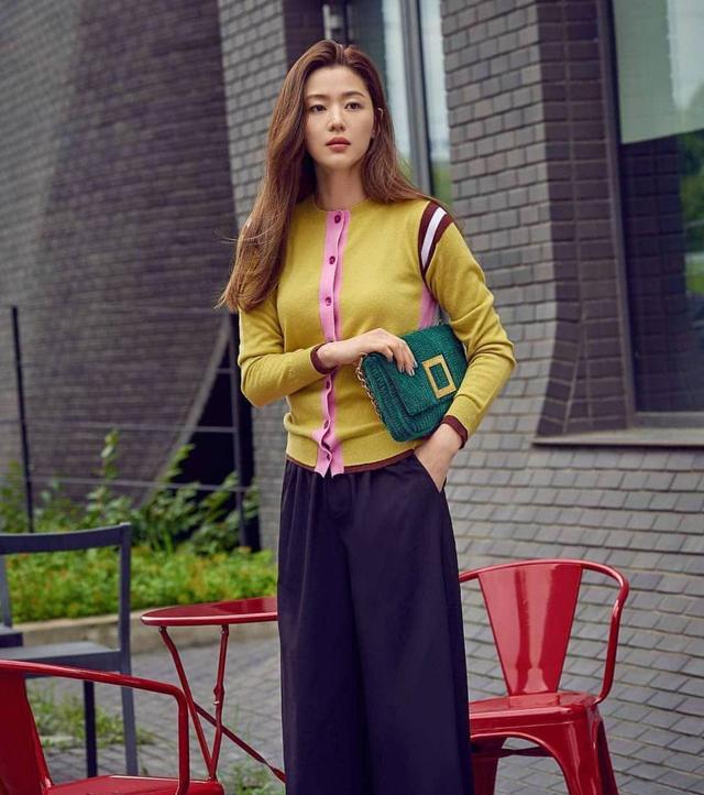 職場穿搭新榜樣，跟全智賢學習三類穿衣風格，輕鬆駕馭職場穿搭