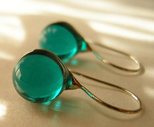 綠寶石之王get攻略，挑對心頭好，彰顯名媛的風範！