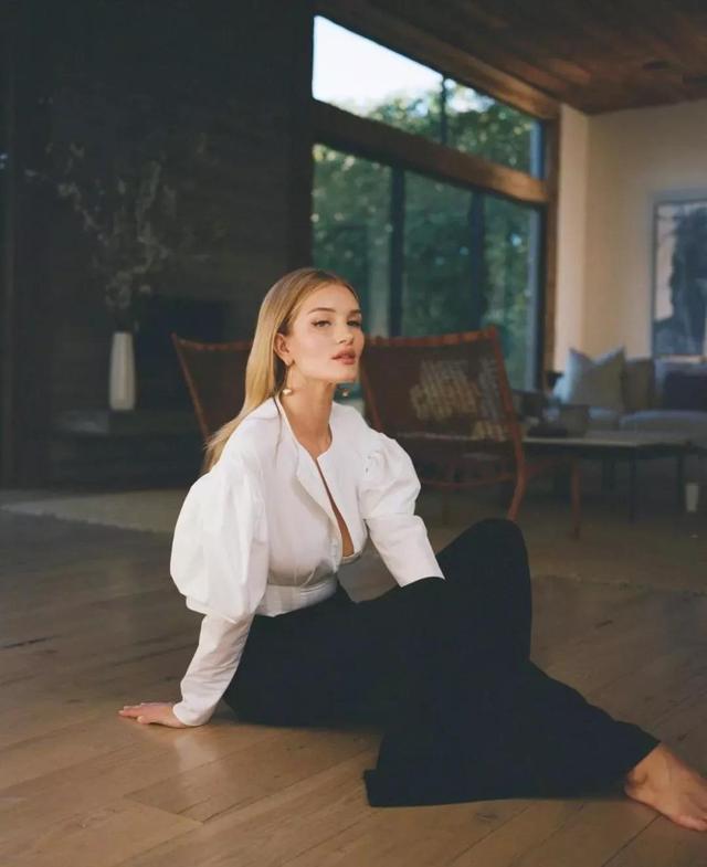 爛大街的基礎款襯衫就別穿了，這幾款襯衫讓你秒變時髦精！