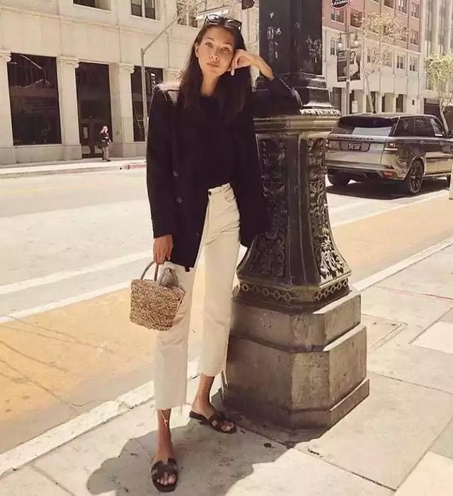 穿黑西裝的女人，帥爆了！