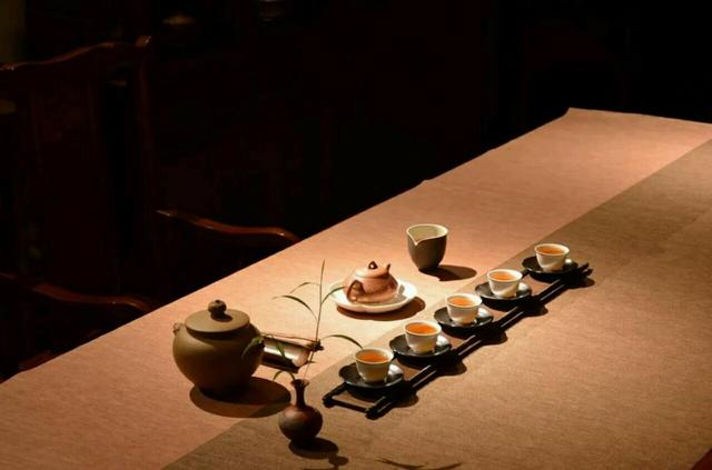 中年的苦，道一聲心酸，誰懂