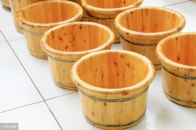 用它泡腳，遠離白髮困擾！