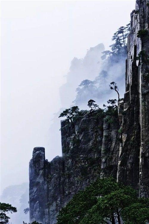 天然的山水畫，實在太美了！