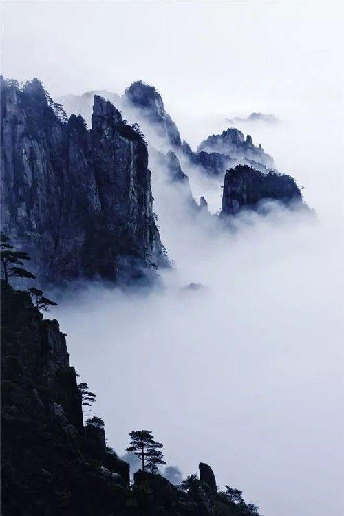 天然的山水畫，實在太美了！