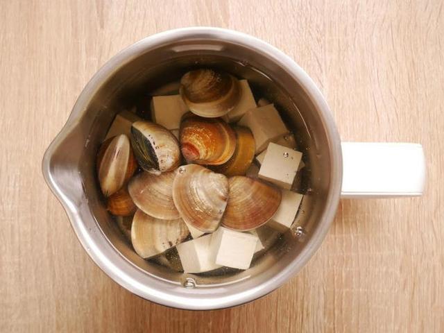 十分鐘快手菜，爆好喝濃郁鮮香蛤蜊味噌湯