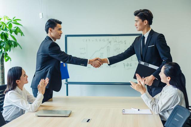 廢掉一個人最好的方式，是讓他一直做老實人！