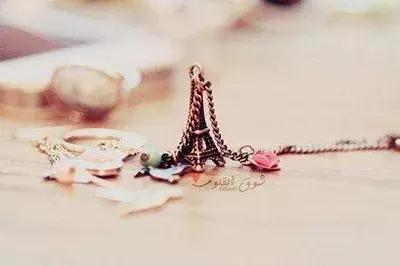 放你在心底，卻依然在想念！