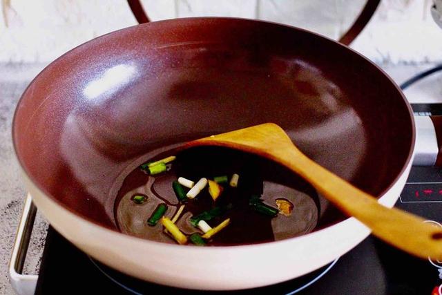 它被稱為“農村海鮮”，一撿一籃子，美味可口，有條件一周吃2頓