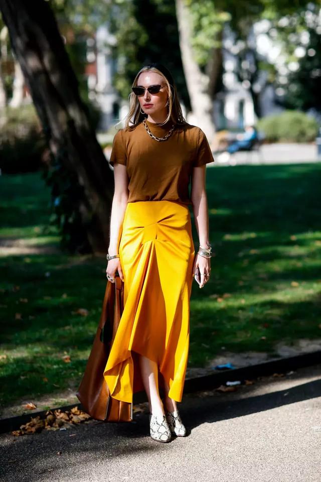 紅網爆款看見就想買？ 黃皮妹子們看見這些顏色再好看也別買