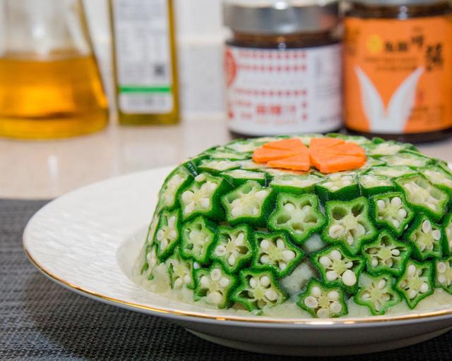 秋葵土豆泥，顏值高味道夠，減脂餐就該這麼吃，別再白水煮菜了