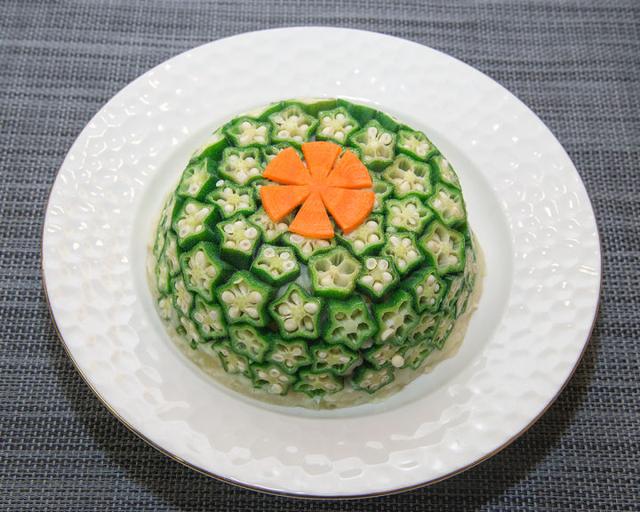 秋葵土豆泥，顏值高味道夠，減脂餐就該這麼吃，別再白水煮菜了