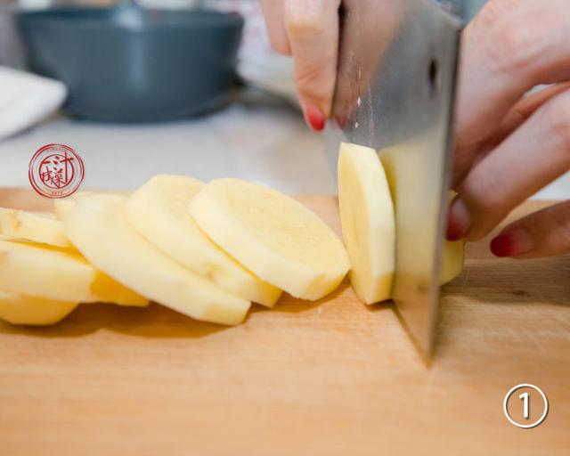秋葵土豆泥，顏值高味道夠，減脂餐就該這麼吃，別再白水煮菜了