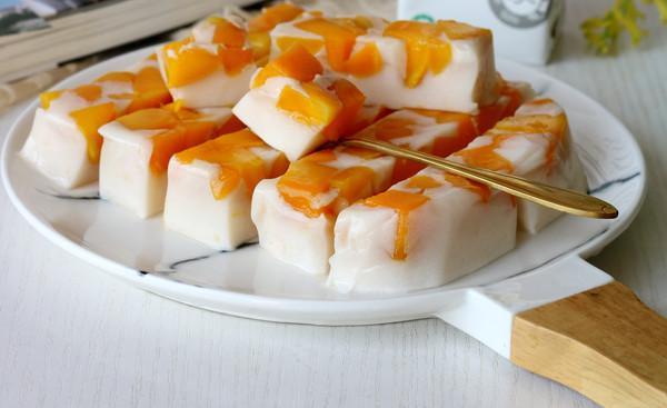 它是“熱帶水果之王”，夏天多吃，淡斑顯年輕，40歲依舊少女臉