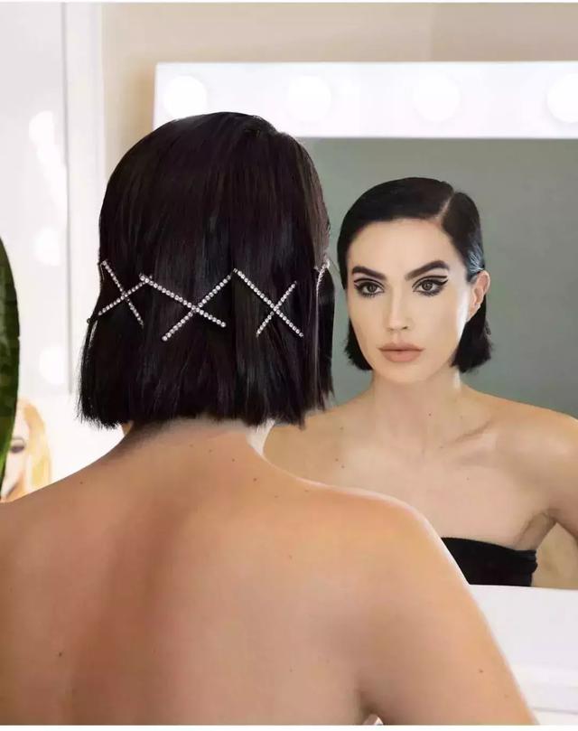 “土味發卡”重出江湖，十年前覺得土到掉渣的發卡，火遍時尚圈！